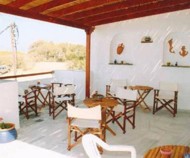 Athina Apartments Naxos Town Naxos City Exterior photo